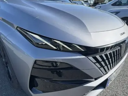 Photo 15 Peugeot 308  Hybrid 145 e-DCS6