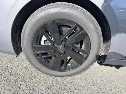 Photo 12 Peugeot 308  Hybrid 145 e-DCS6