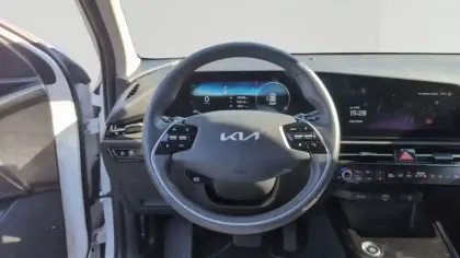 Photo 14 Kia Niro  EV Electrique 204 ch