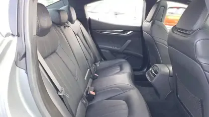 Photo 24 Maserati Ghibli  L4 330 ch Hybrid