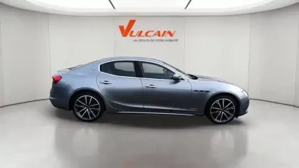 Photo 8 Maserati Ghibli  L4 330 ch Hybrid