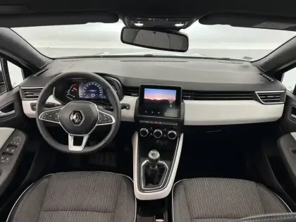 Photo 28 Renault Clio Gén. V (BJA) Ph1 Intens 5