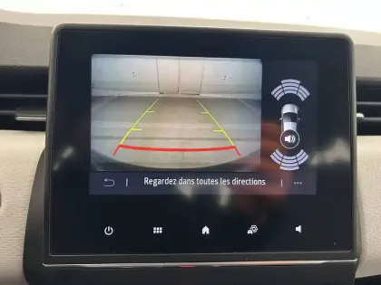 Photo 23 Renault Clio Gén. V (BJA) Ph1 Intens 5