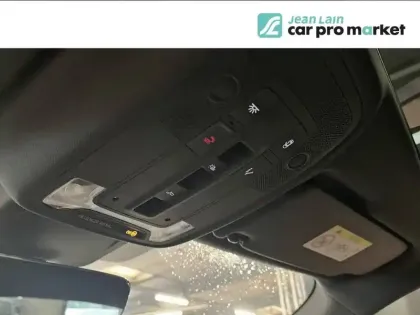 Photo 17 Audi Q3  45 TFSI 230 ch S tronic 7 Quattro