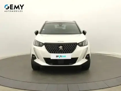 Photo 33 Peugeot 2008  PureTech 130 S&S EAT8