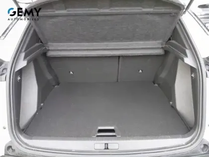 Photo 21 Peugeot 2008  PureTech 130 S&S EAT8