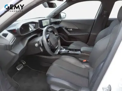 Photo 8 Peugeot 2008  PureTech 130 S&S EAT8