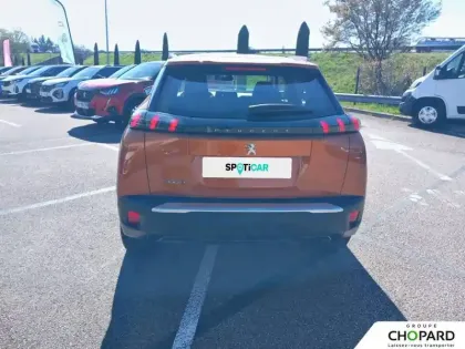 Photo 92 Peugeot 2008  PureTech 100 S&S BVM6