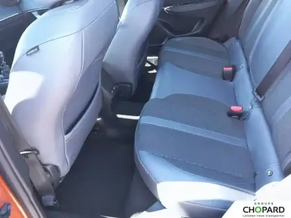 Photo 17 Peugeot 2008  PureTech 100 S&S BVM6