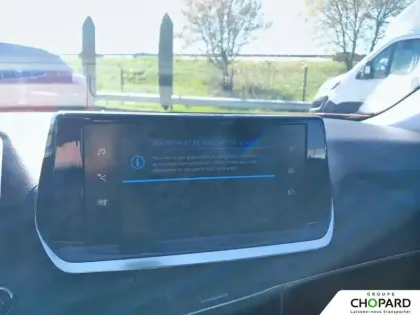 Photo 13 Peugeot 2008  PureTech 100 S&S BVM6