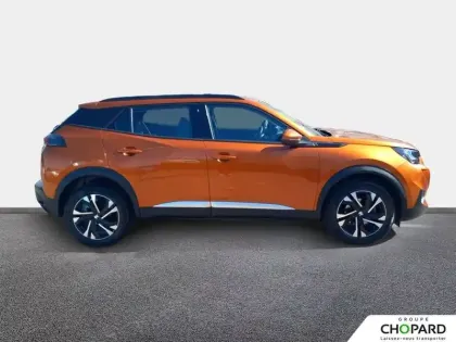 Photo 8 Peugeot 2008  PureTech 100 S&S BVM6