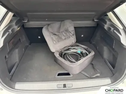 Photo 5 Citroën C4 e- 136 ch Automatique