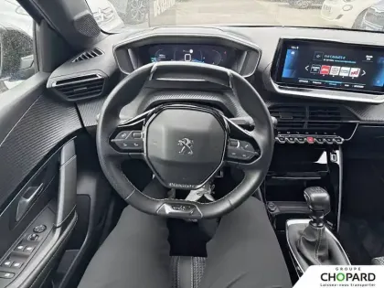 Photo 16 Peugeot 208  PureTech 100 S&S BVM6