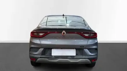 Photo 28 Renault Arkana  E-Tech hybride 145 - 22