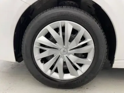 Photo 14 Peugeot 208  BLUEHDI 100 S&S BVM6