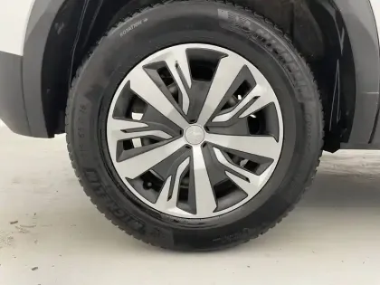 Photo 26 Peugeot 2008  BlueHDi 130 S&S EAT8