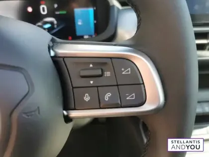 Photo 22 Jeep Avenger  115 kW 4x2