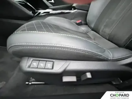 Photo 15 Peugeot 208  Electrique 50 kWh 136ch