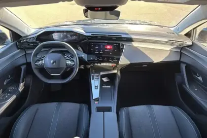 Photo 10 Peugeot 308  BlueHDi 130ch S&S EAT8