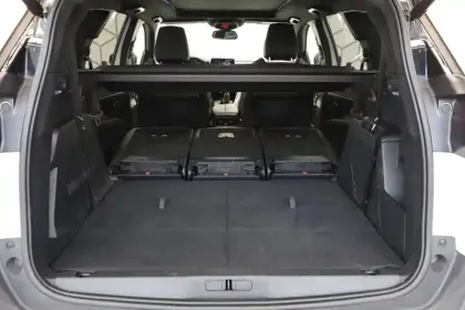 Photo 13 Peugeot 5008  PureTech 130ch S&S BVM6