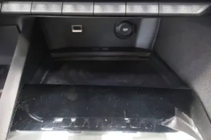 Photo 59 Peugeot 5008  PureTech 130ch S&S BVM6