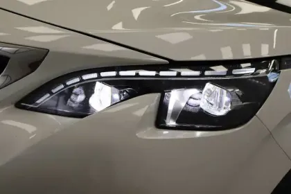 Photo 33 Peugeot 5008  PureTech 130ch S&S BVM6