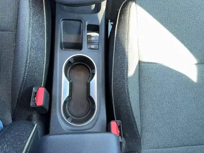 Photo 76 Renault Symbioz  E-Tech full hybrid 145