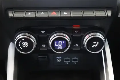 Photo 28 Renault Clio  TCe 90 - 21N