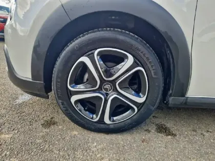 Photo 12 Citroën C3  PureTech 83 S&S BVM5