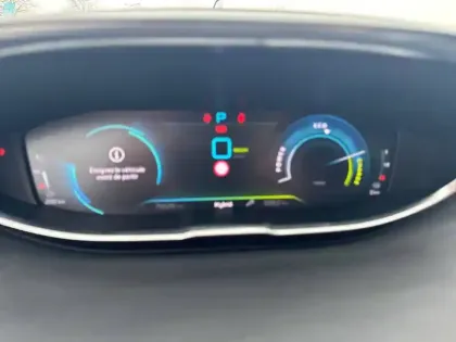 Photo 9 Peugeot 3008  Hybrid 225 e-EAT8