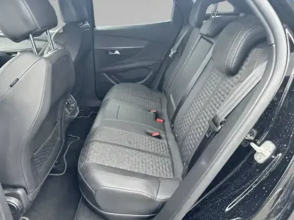 Photo 11 Peugeot 3008  Hybrid 225 e-EAT8