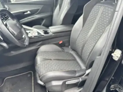 Photo 10 Peugeot 3008  Hybrid 225 e-EAT8