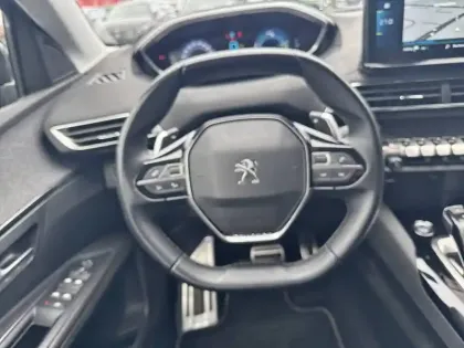 Photo 8 Peugeot 3008  Hybrid 225 e-EAT8