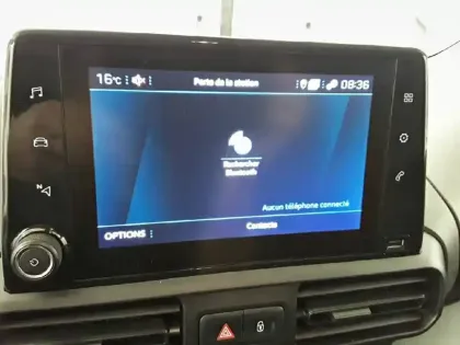 Photo 43 Peugeot Partner  FOURGON M 650 KG BLUEHDI 130 S&S EAT8