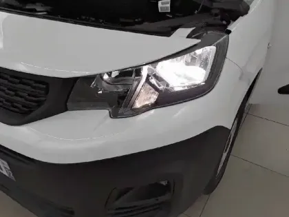 Photo 63 Peugeot Partner  FOURGON M 650 KG BLUEHDI 130 S&S EAT8