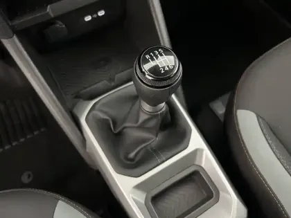 Photo 21 Dacia Duster  Mild Hybrid 130