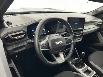 Photo 15 Dacia Duster  Mild Hybrid 130