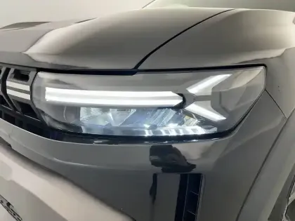 Photo 43 Dacia Duster  Mild Hybrid 130