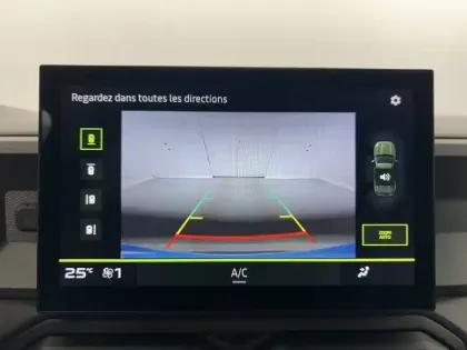 Photo 38 Dacia Duster  Mild Hybrid 130