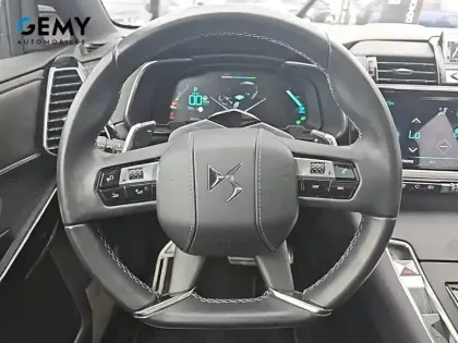 Photo 16 DS DS 7 DS7 Crossback Hybride E-Tense 300 EAT8 4x4