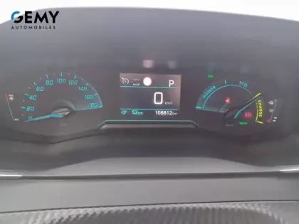 Photo 15 Peugeot 2008  Electrique 136 ch