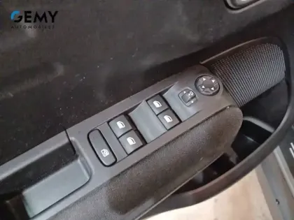 Photo 11 Citroën C3 Aircross  PureTech 110 S&S BVM6