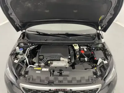 Photo 20 Peugeot 308  PureTech 130ch S&S BVM6