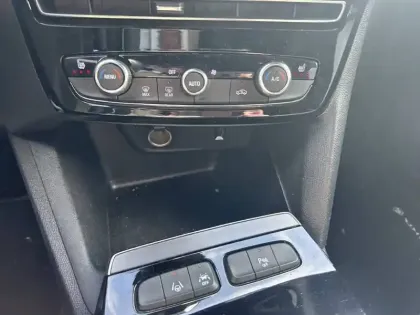 Photo 17 Opel Mokka  Electrique 136 ch & Batterie 50 kWh