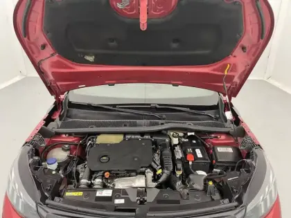 Photo 20 Peugeot 2008  BlueHDi 100 S&S BVM6