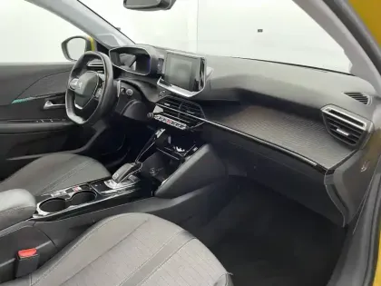 Photo 56 Peugeot 208  PureTech 100 S&S EAT8