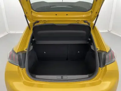 Photo 15 Peugeot 208  PureTech 100 S&S EAT8