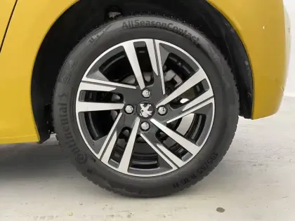 Photo 50 Peugeot 208  PureTech 100 S&S EAT8