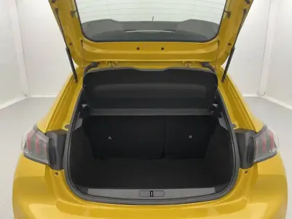 Photo 45 Peugeot 208  PureTech 100 S&S EAT8