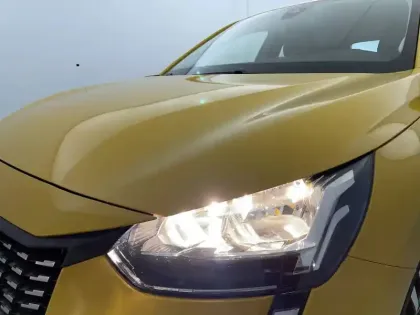 Photo 10 Peugeot 208  PureTech 100 S&S EAT8